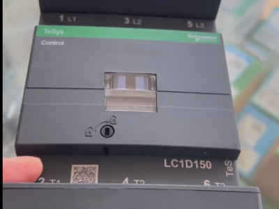 Schneider Electric LC1D150 Contactor