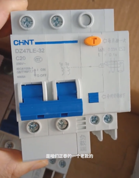 1a18b02b-854c-4c40-aa9d-d106c7780191.png